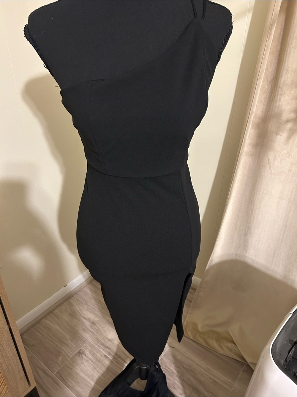 Black One-Shoulder Dress